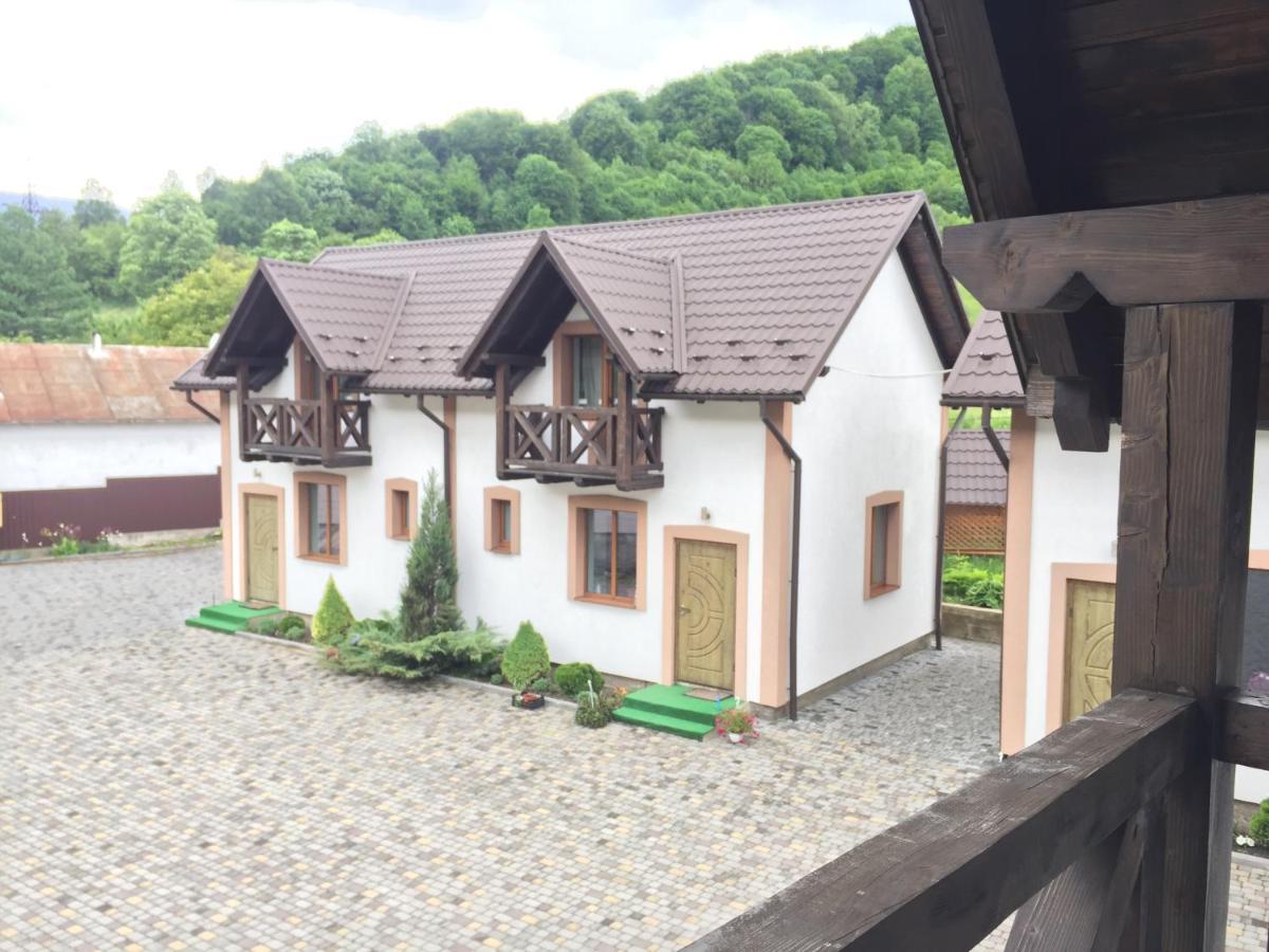 Карпатський Готель Олександрія Mykulychyn Buitenkant foto